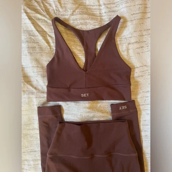 SET Active Brown Sports Bra and Leggings Set - Picture 2 of 4